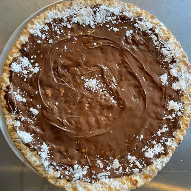 Nutella Pizza.